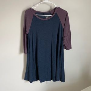 Quarter length sleeve dress